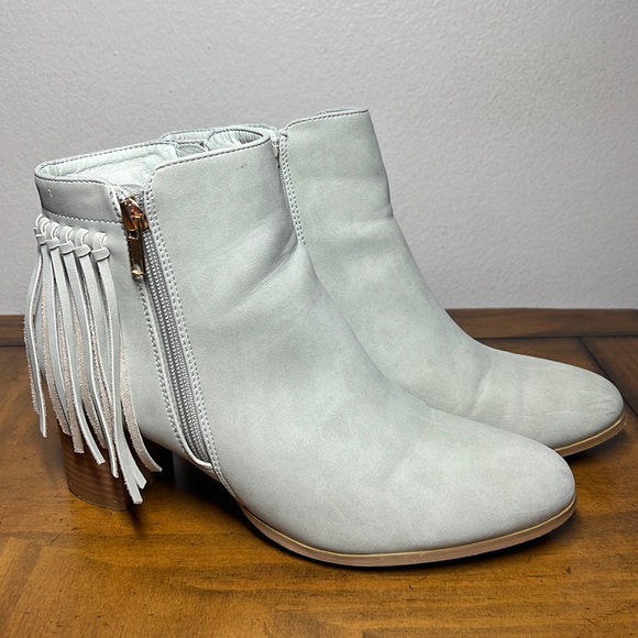 Fringe booties - Picture 1 of 3